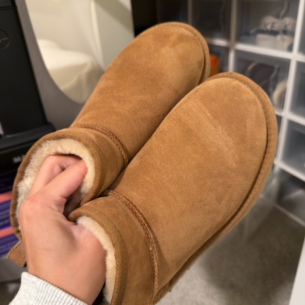 Ugg ultra mini